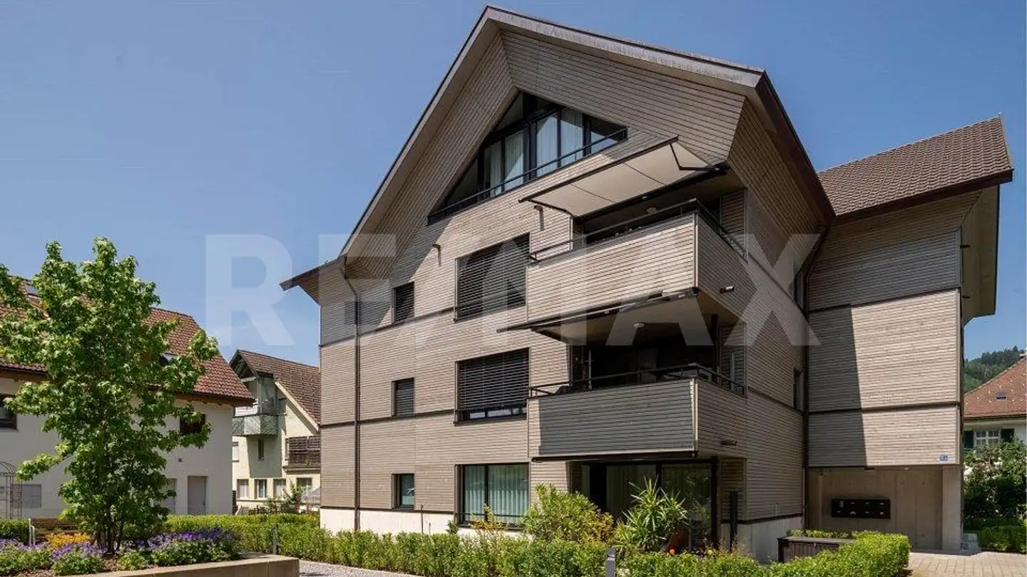 Penthouse for rent - Bahnhofstrasse 8a, 8344 Bäretswil