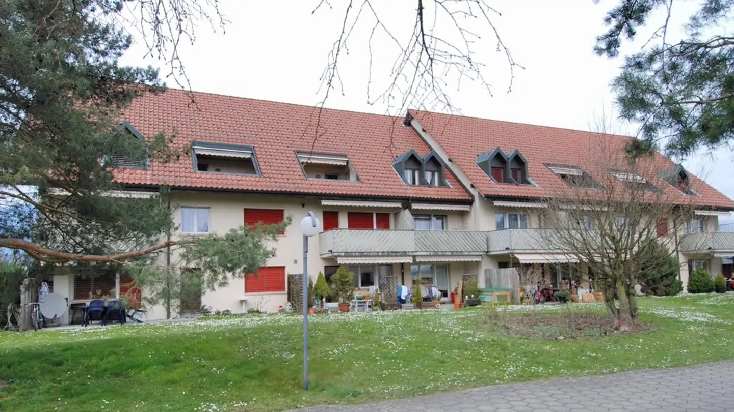 Attic flat for rent - Amselweg 62, 4528 Zuchwil - Photo 2