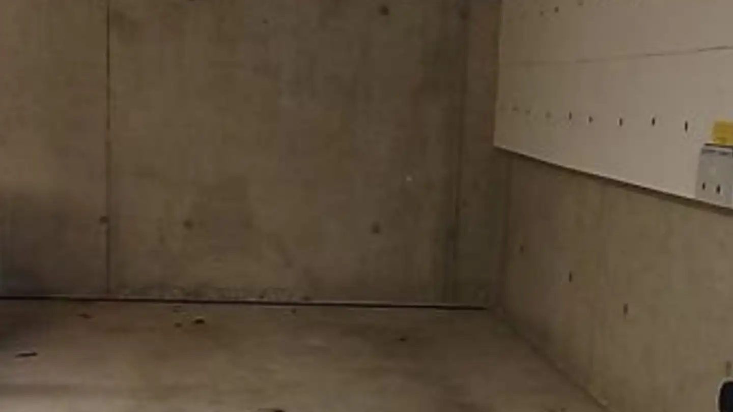 Garage individuel à louer - Welschdörfli 2, 7000 Chur