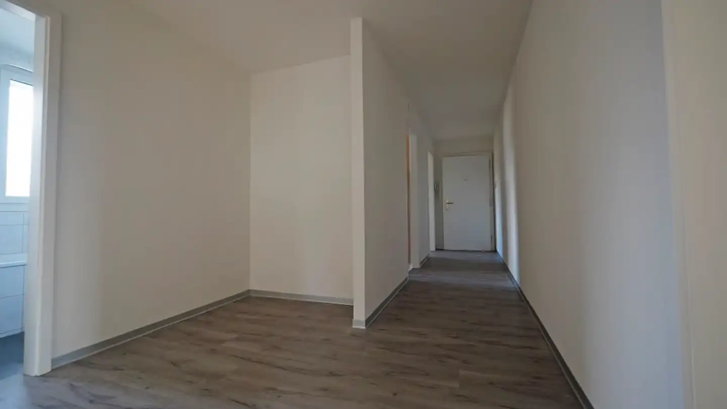 Wohnung mieten - Oberlandstrasse, 3700 Spiez - Foto 3