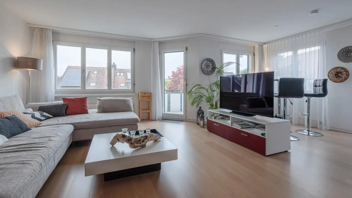 Casa a schiera in vendita - Am Geerenrain 2, 8604 Volketswil - Photo 2