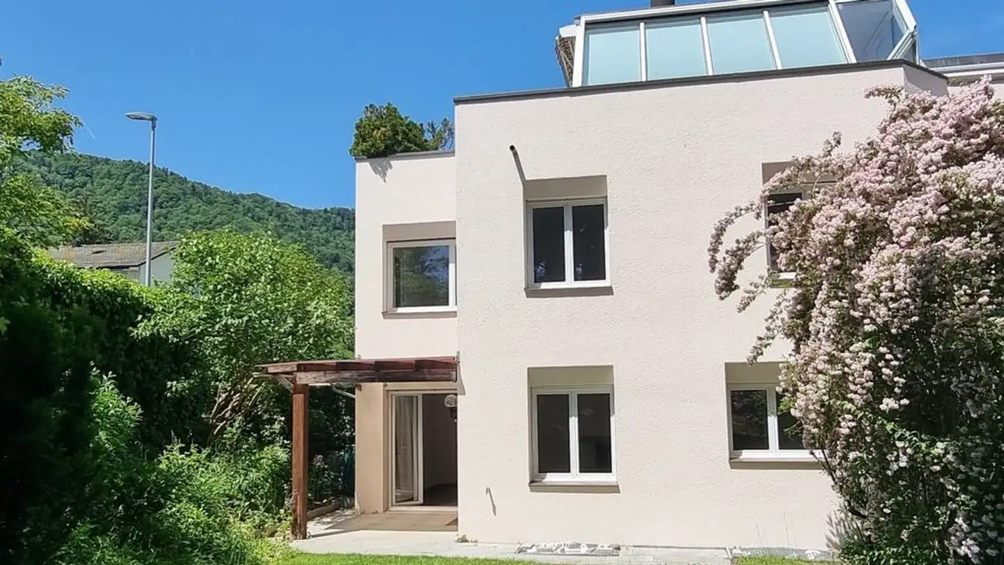 Row house for rent - 8134 Adliswil