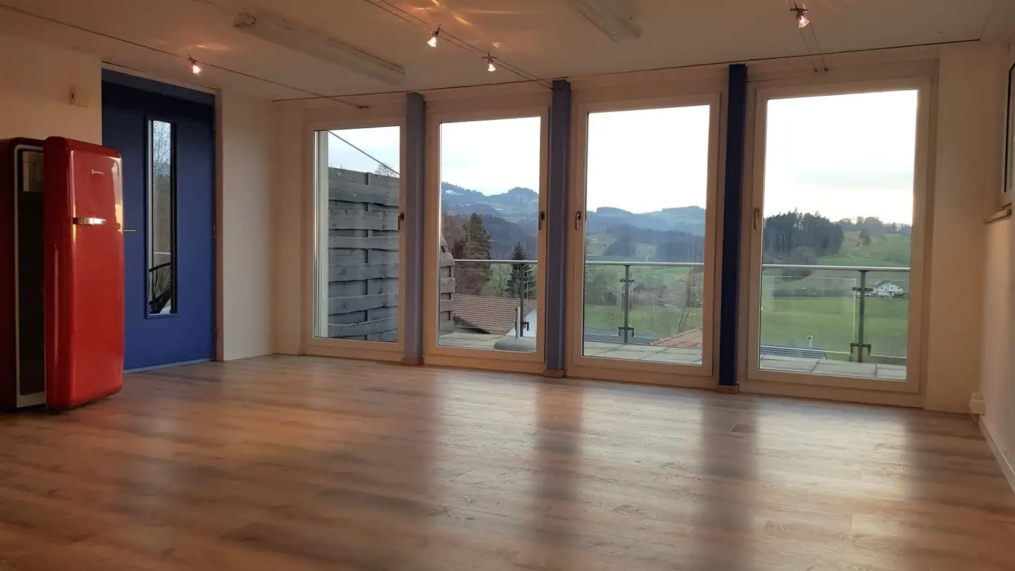 Appartement à louer - Milkenstrasse, 3150 Schwarzenburg - Photo 2