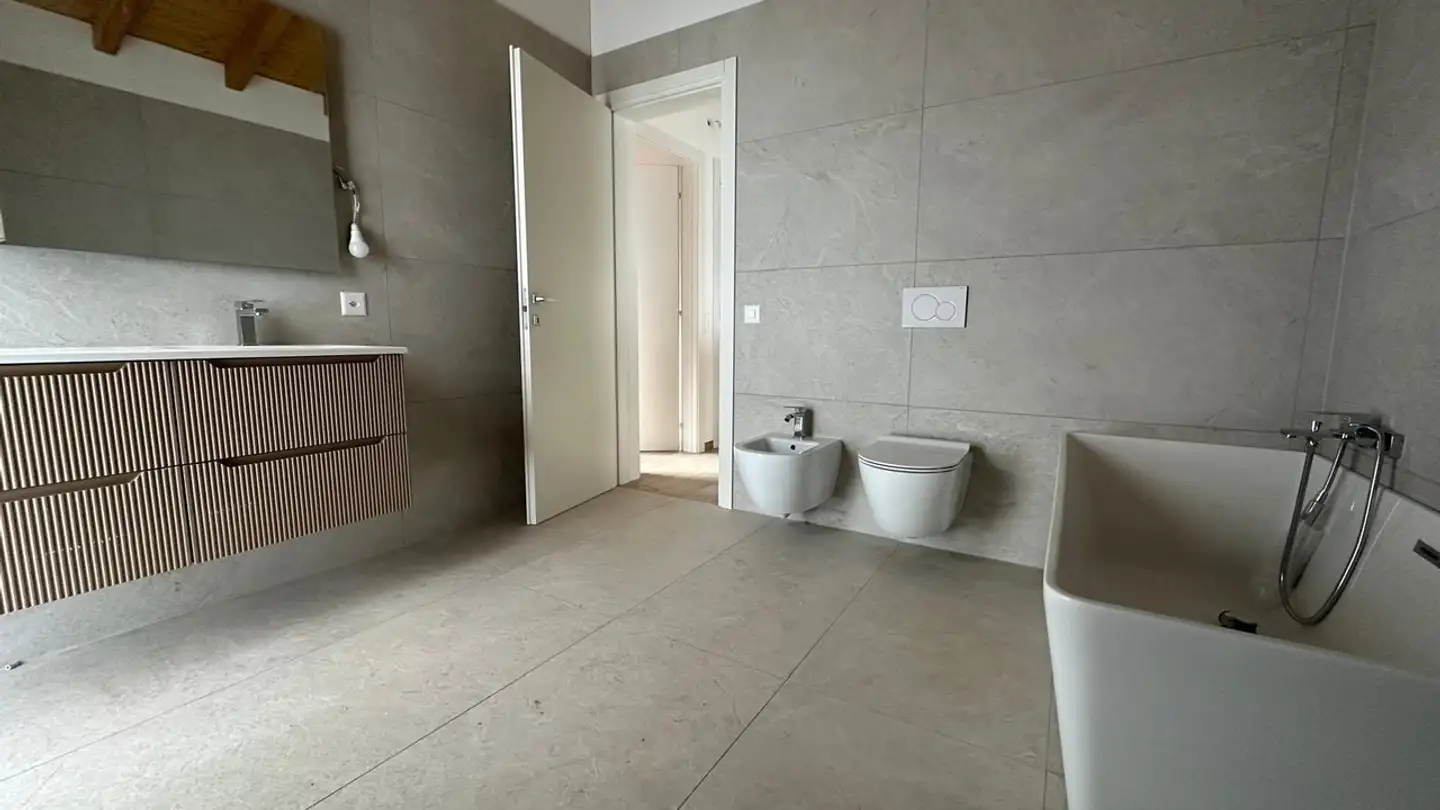 Maison atypique à vendre - 6705 Cresciano - Photo 2