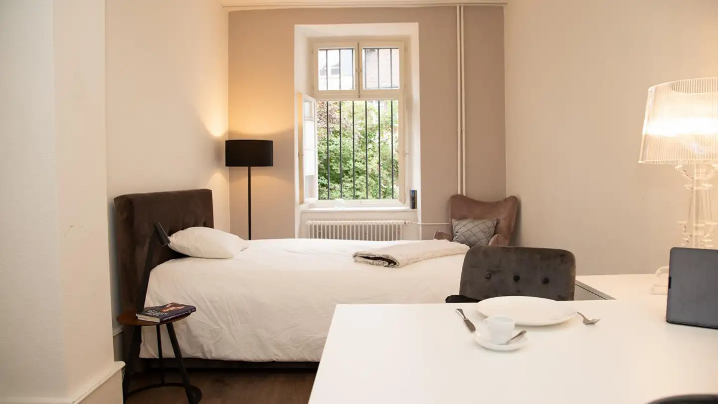 Furnished apartment for rent - Peterskirchplatz 1, 4051 Basel