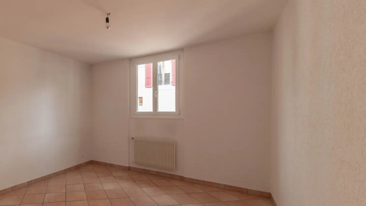 Apartment for rent - Rue Guinand-L'opticien, 2416 Les Brenets - Photo 2