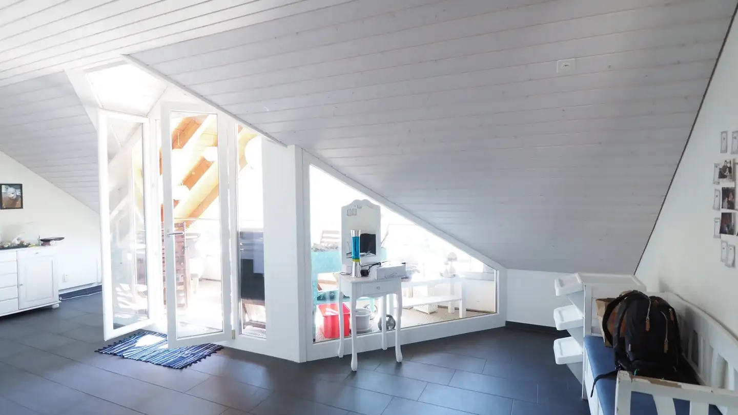 Dachgeschosswohnung mieten - Eggstrasse 16, 4402 Frenkendorf - Foto 2
