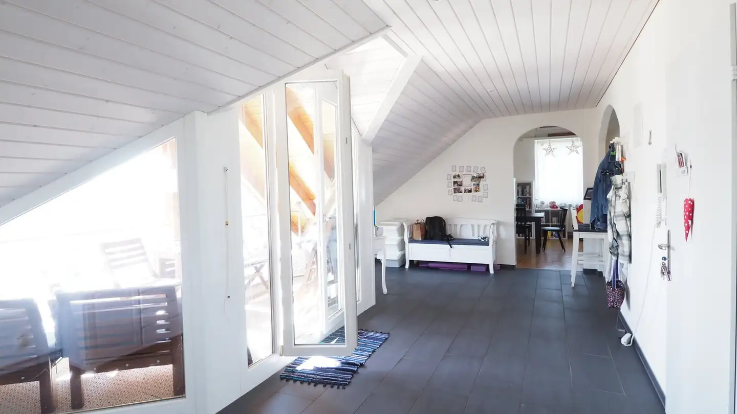 Dachgeschosswohnung mieten - Eggstrasse 16, 4402 Frenkendorf - Foto 3
