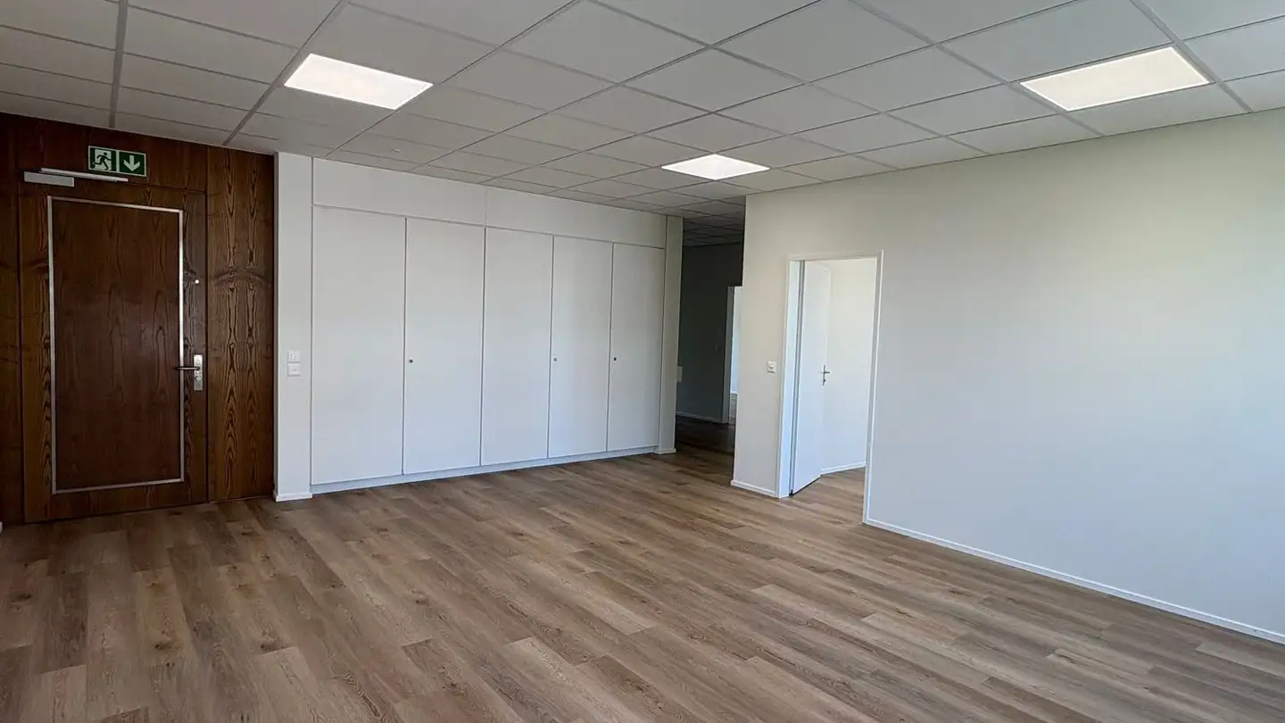 Spazio ufficio in affitto - Zugerstrasse 76b, 6340 Baar - Photo 4