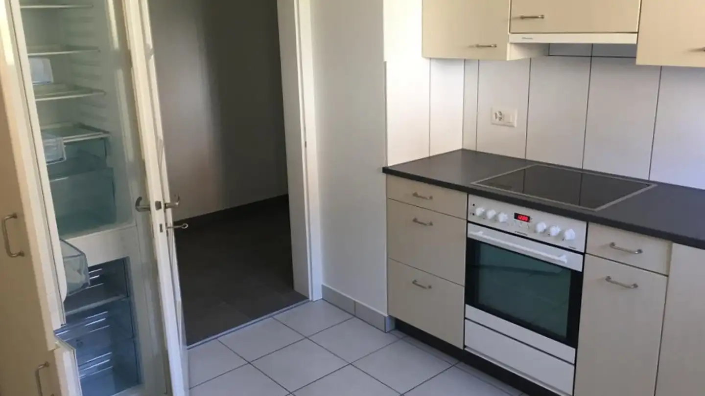 Wohnung mieten - Rue Paul-Charmillot 80, 2610 St-Imier - Foto 4