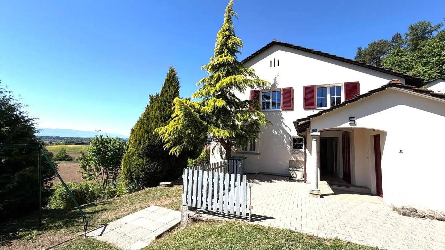 Maison jumelle à louer - Waldegg 5, 8623 Wetzikon ZH