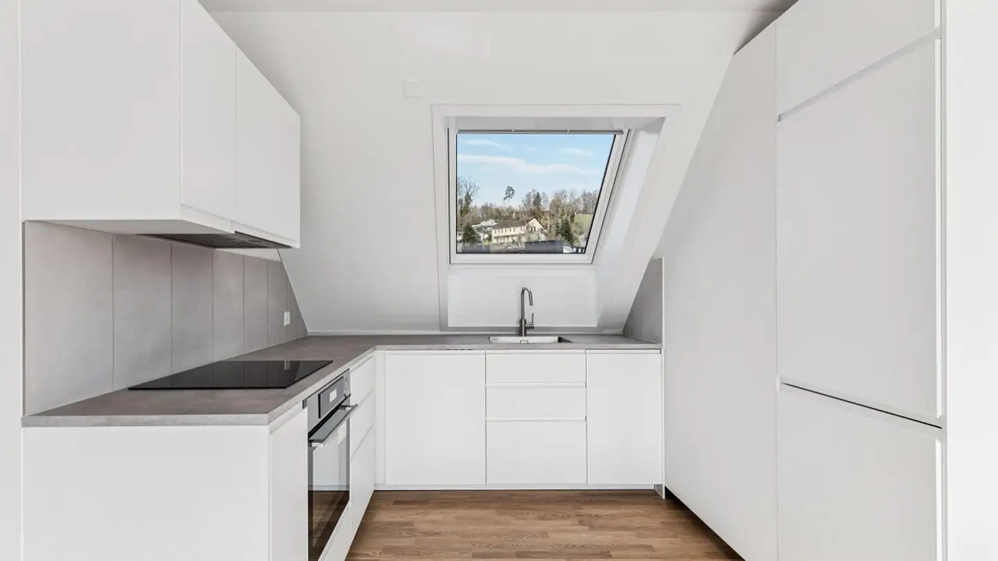 Attique à louer - Scheidweg 4, 8184 Bachenbülach - Photo 3