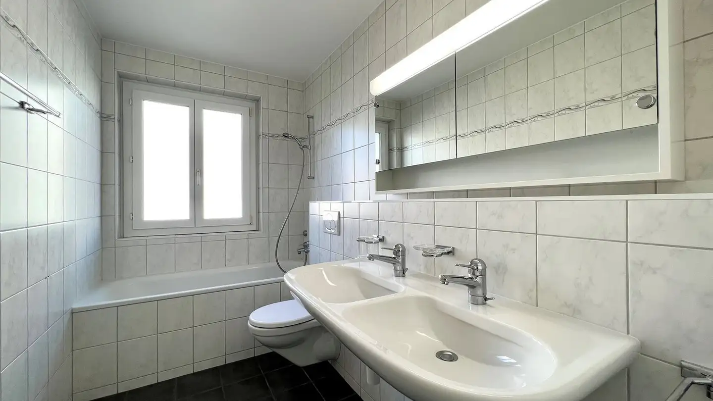 Appartement à louer - Chemin Des Fléoles / Lischenweg 28, 2503 Biel/Bienne - Photo 2