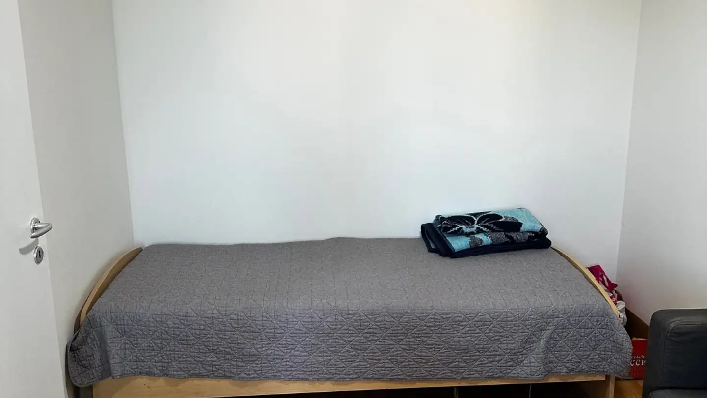 Chambre à louer - 8810 Horgen