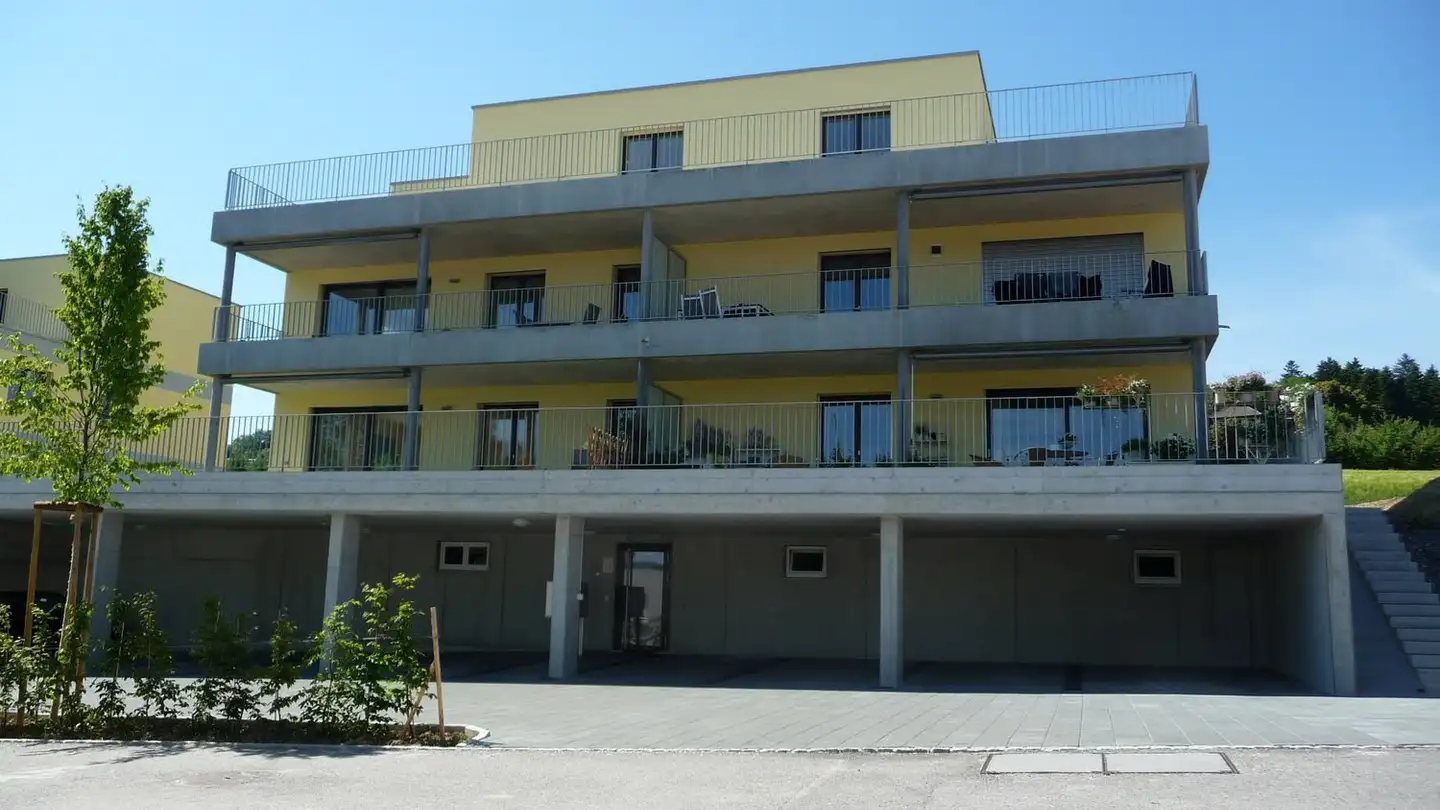 Appartement à louer - Bawarträbe 8, 3274 Hermrigen