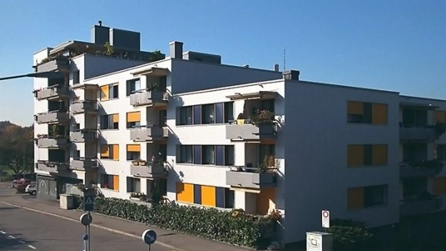 Parcheggio esterno in affitto - Seebacherstrasse 102, 8052 Zürich - Foto 3
