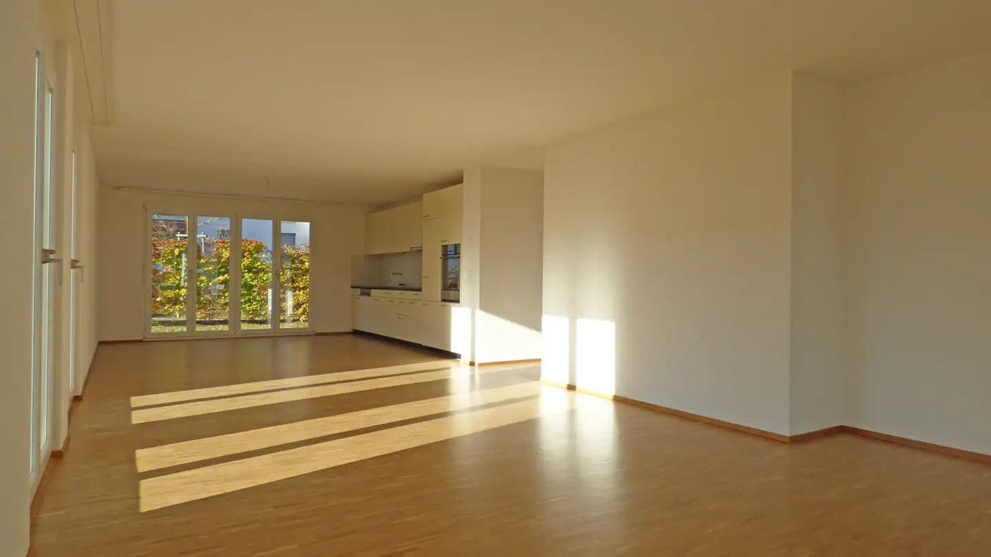 Appartement à louer - Üetlirain, 8143 Stallikon - Photo 3