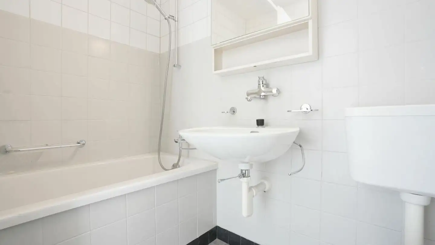 Appartement à louer - Weinstrasse, 8280 Kreuzlingen - Photo 4