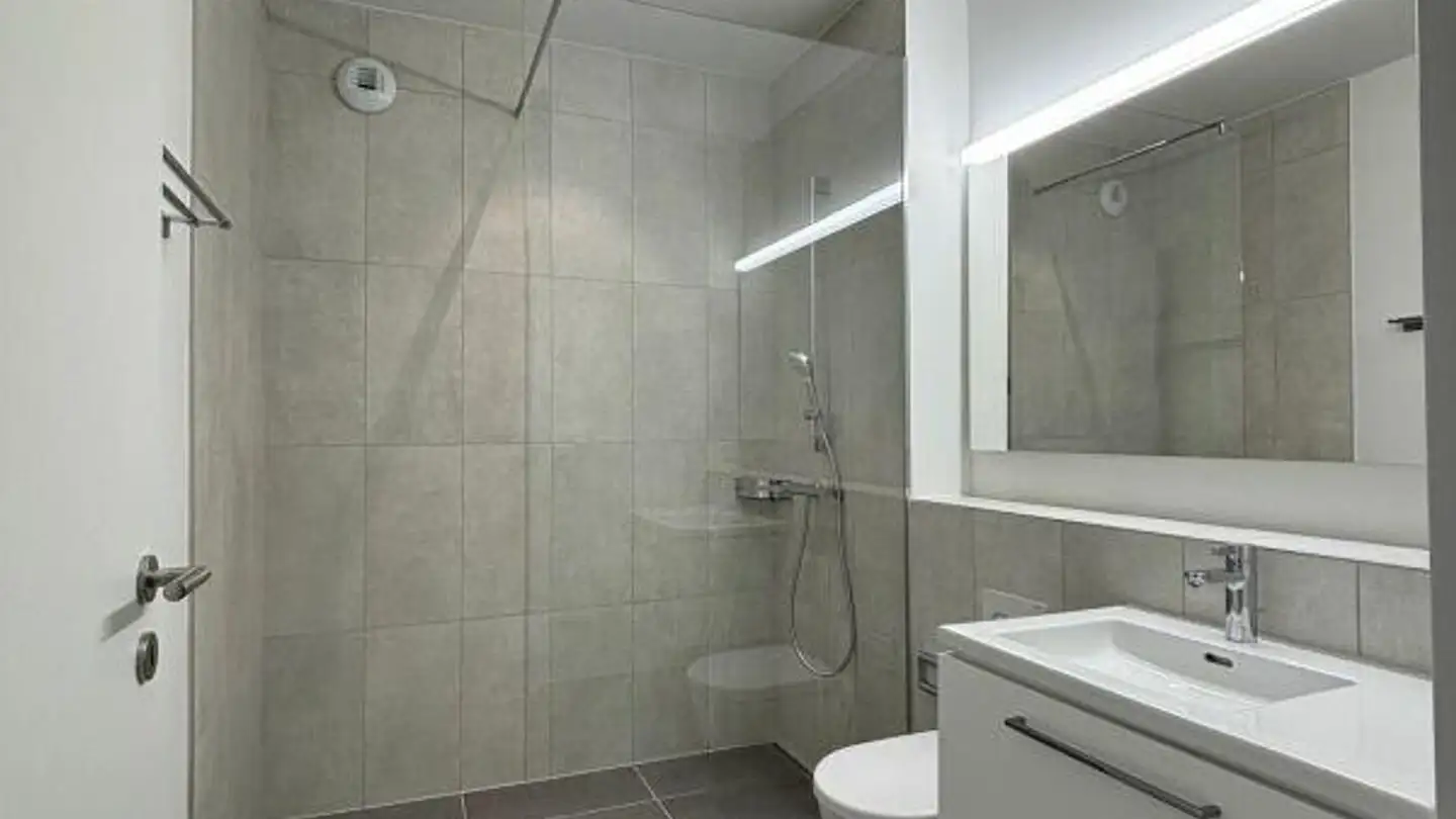 Appartamento in affitto - Weinbergstrasse 10, 8212 Neuhausen am Rheinfall - Photo 3