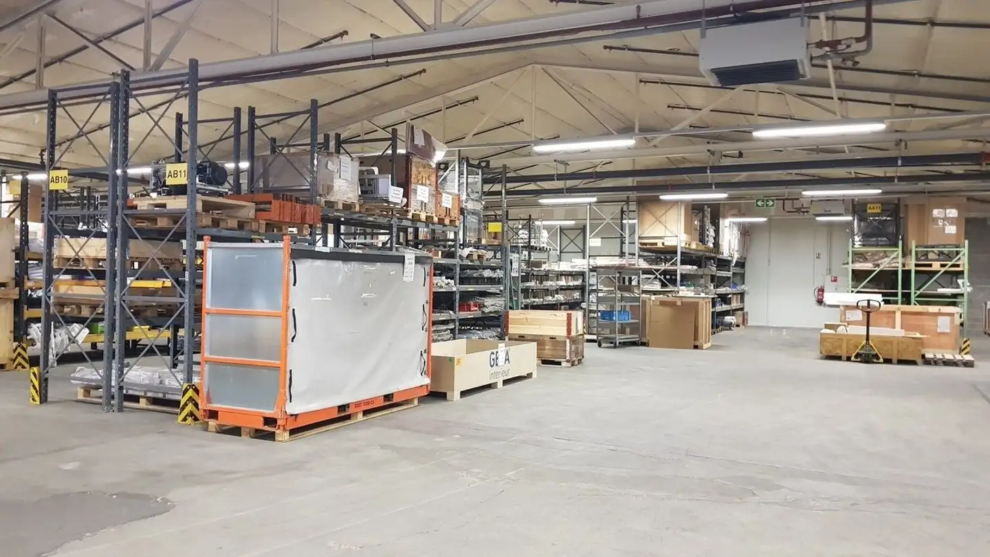 Commercial for rent - Zone Industrielle La Coche 1, 1852 Roche VD - Photo 3