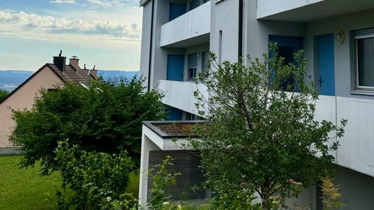 Wohnung mieten - Zürichstrasse 244, 8122 Binz - Foto 2