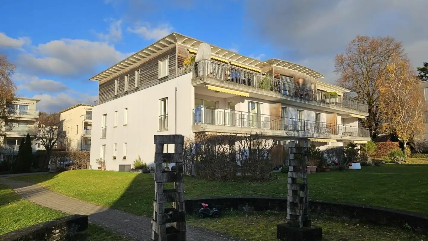 Wohnung mieten - Untere Bühlenstrasse 38, 8708 Männedorf - Foto 2