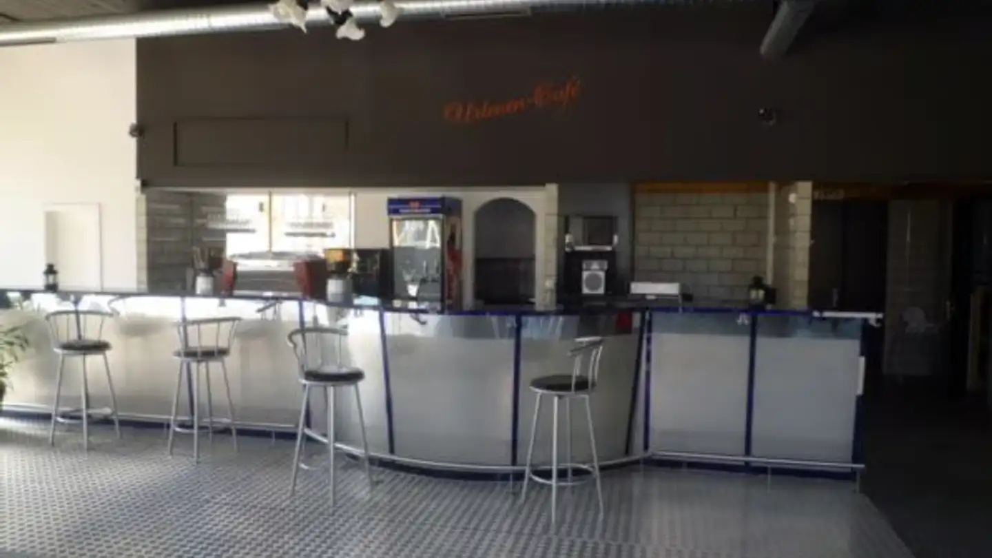 Commercial à louer - Solothurnstrasse 49, 3322 Urtenen-Schönbühl