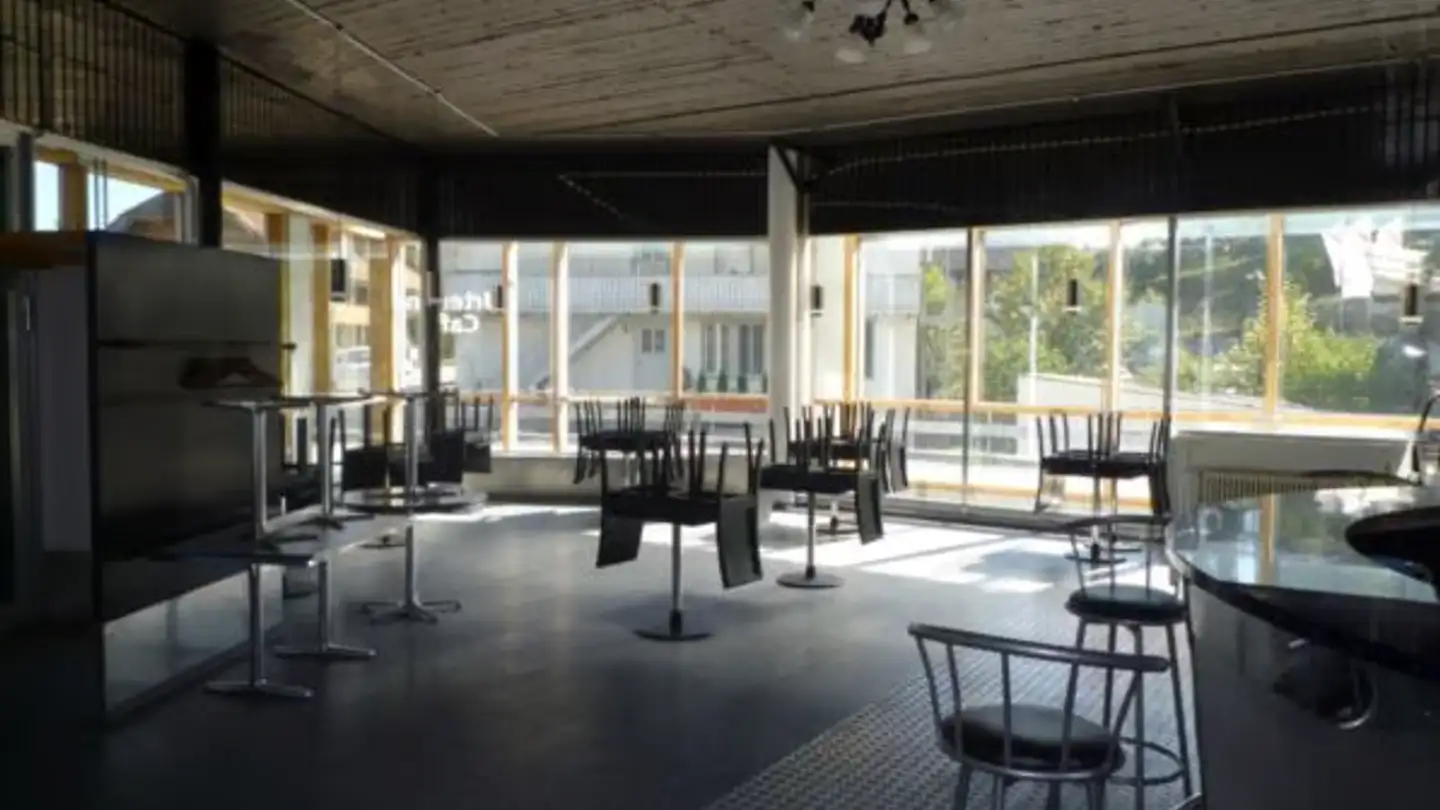 Commercial à louer - Solothurnstrasse 49, 3322 Urtenen-Schönbühl - Photo 2