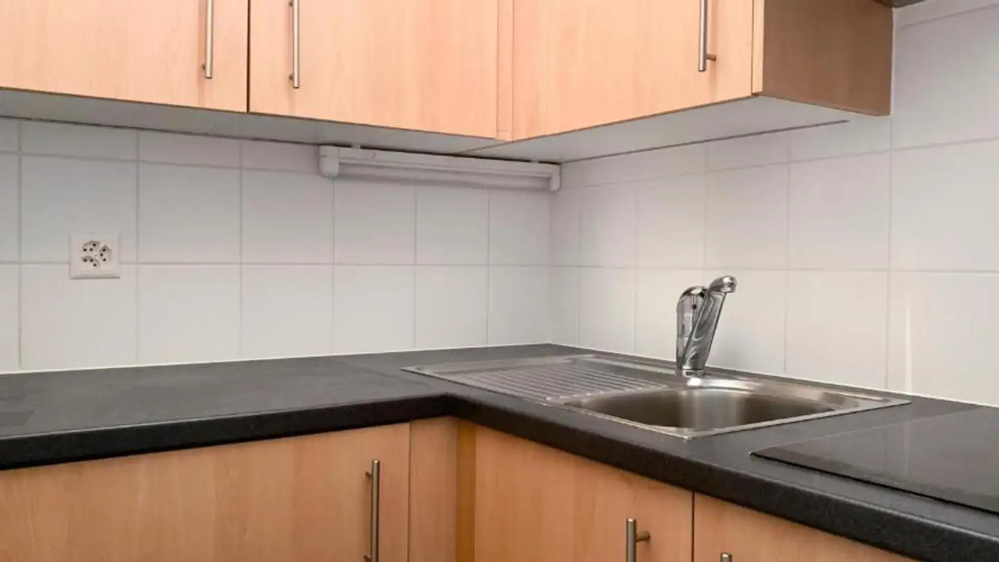 Studio for rent - Rue Etienne-Dumont 5, 1204 Genève - Photo 4