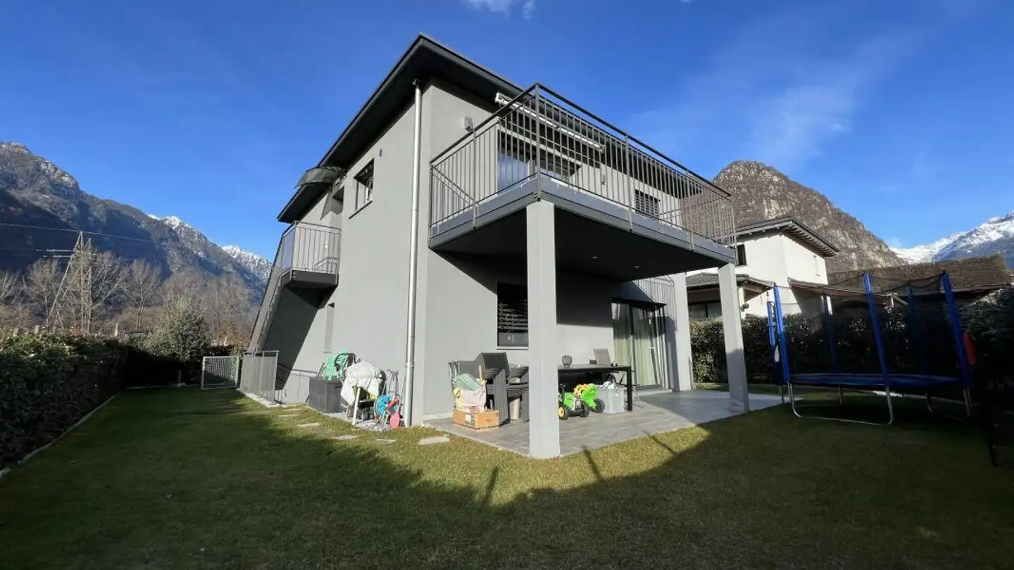 Maison jumelle à vendre - Via Ai Chiabi 15c, 6710 Biasca