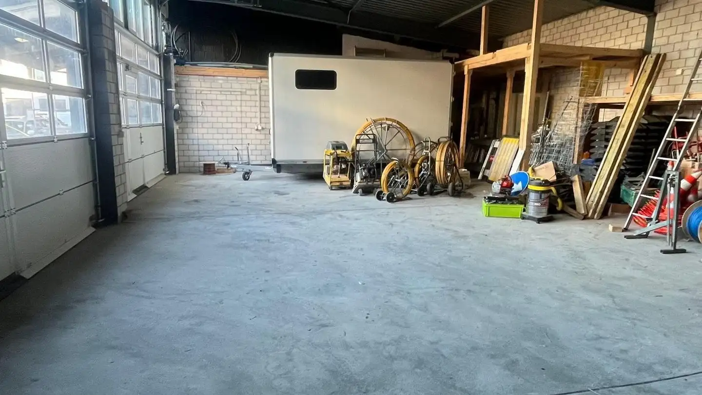 Industrieimmobilie mieten - St. Gallerstrasse 170, 8404 Winterthur - Foto 2