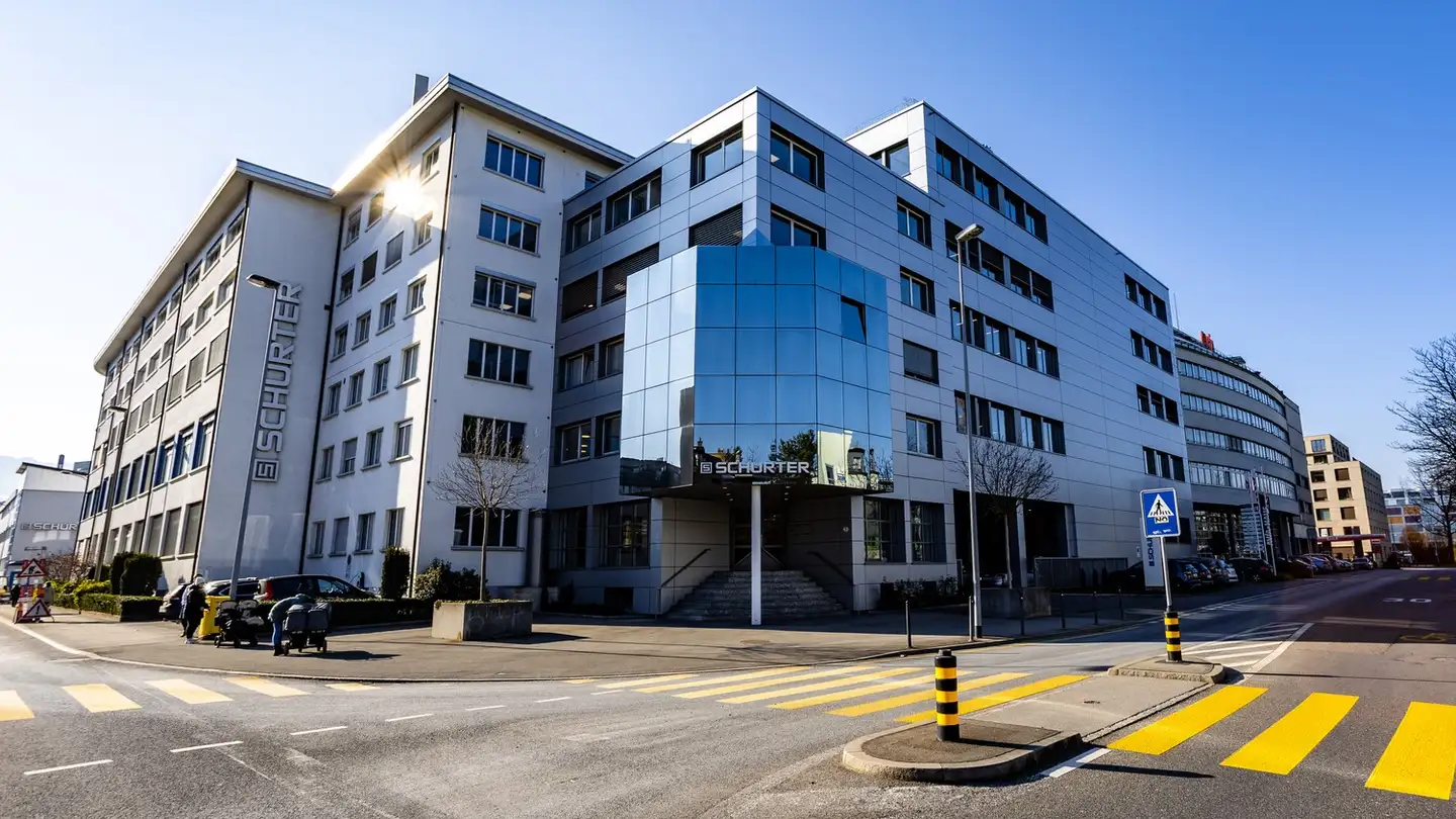 Commerciale in affitto - Werkhofstrasse 8, 6005 Luzern