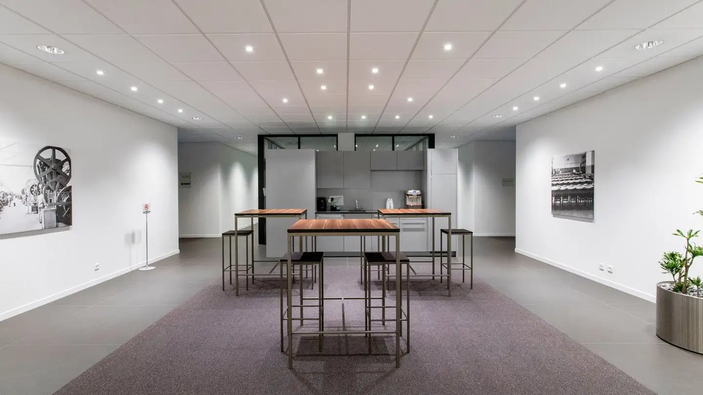 Bureau à louer - Hinterbergstrasse 24, 6312 Steinhausen - Photo 3