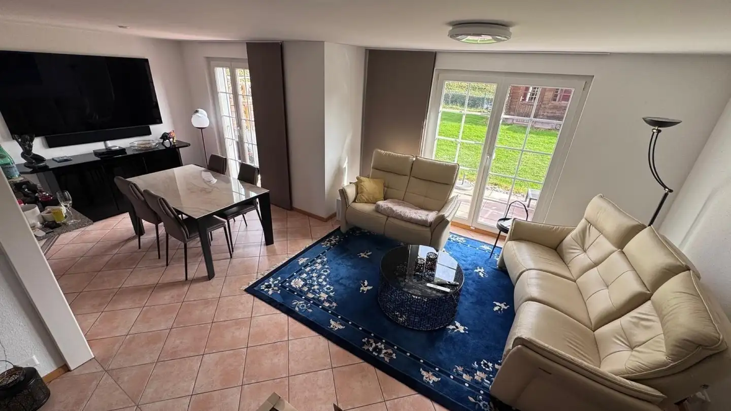 Casa singola in affitto - 1195 Dully