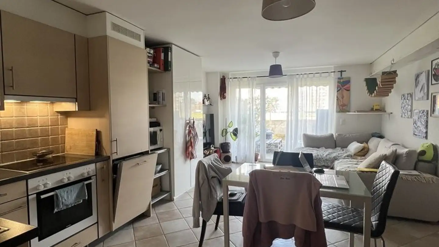 Duplex for rent - Avenue De La Gare 92, 1022 Chavannes-près-Renens - Photo 2