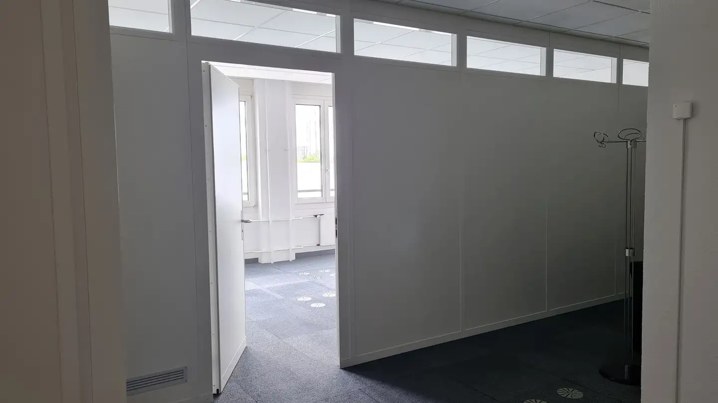 Bureau à louer - Hertistrasse 25, 8304 Wallisellen - Photo 3