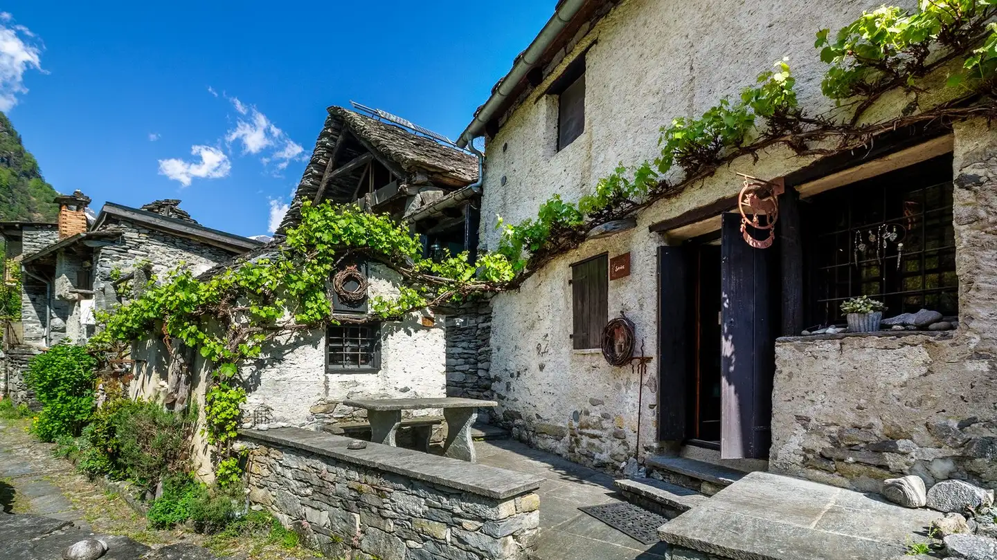 Maison individuelle à vendre - Via Bavona, 6690 Cavergno