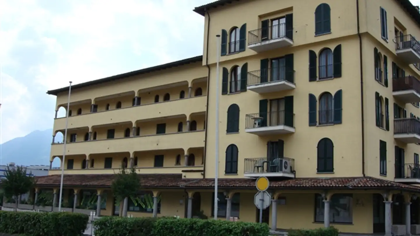 Spazio ufficio in vendita - Via Locarno 58, 6616 Losone