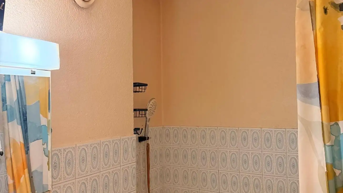 Studio for rent - Rue Ernst-Schüler / Ernst-Schüler-Strasse 22, 2502 Biel/Bienne - Photo 2