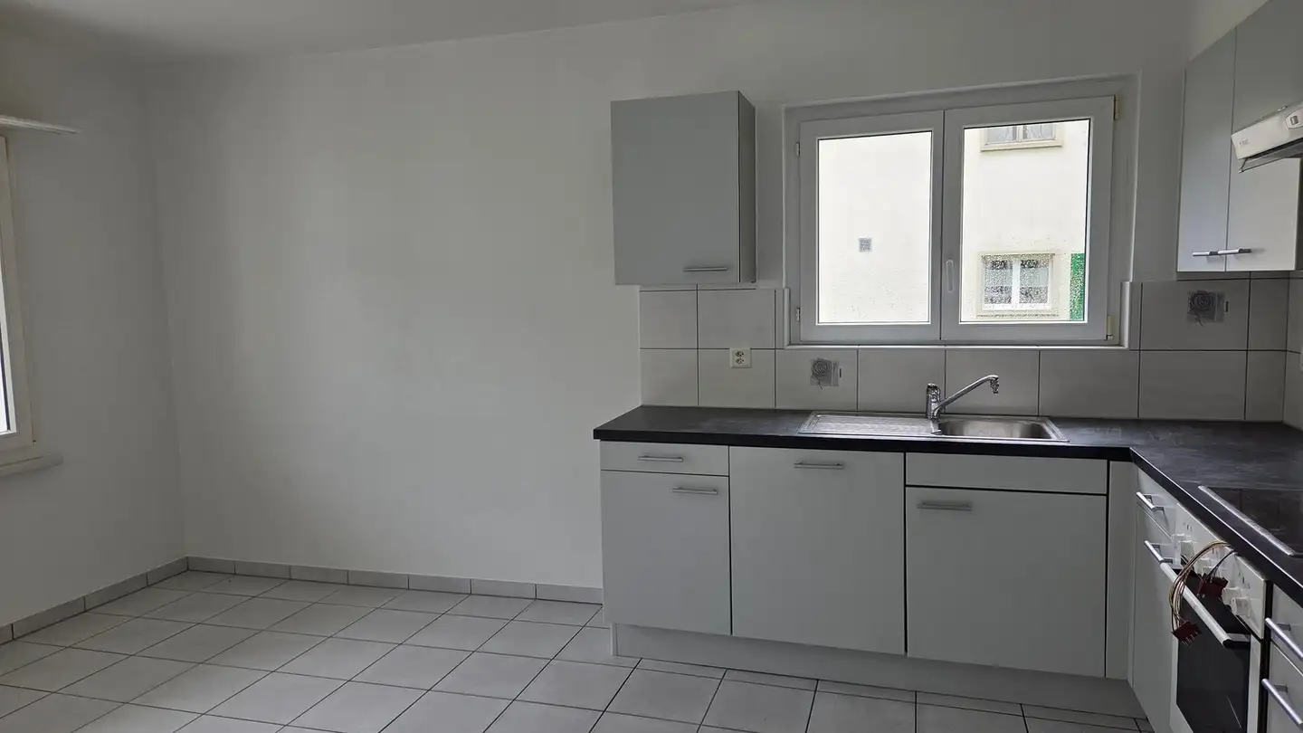 Apartment for rent - Champs-Forts 16, 2740 Moutier - Photo 2