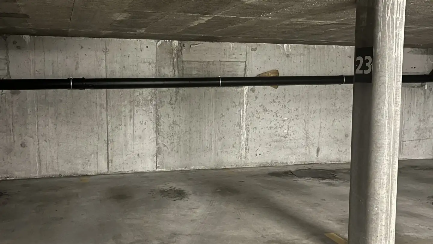 Parcheggio sotterraneo in affitto - Rue De Flore / Florastrasse 22a, 2502 Biel/Bienne - Foto 2