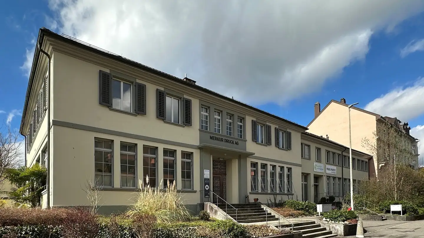 Edificio ad uso misto in vendita - 4900 Langenthal - Photo 2