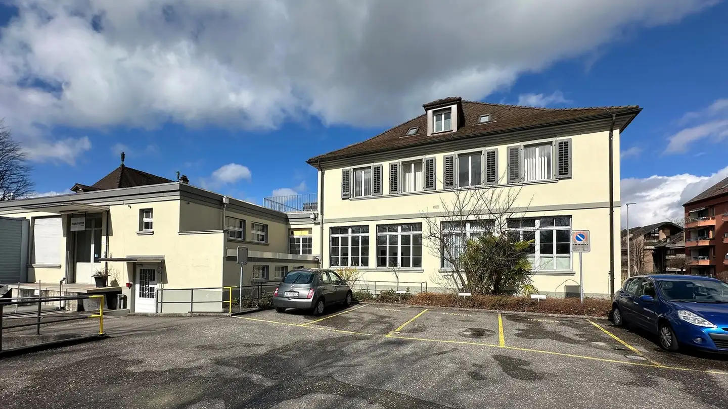 Edificio ad uso misto in vendita - 4900 Langenthal - Photo 3