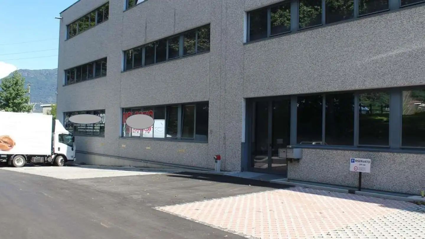 Bürofläche mieten - Via Al Fiume 1, 6929 Gravesano