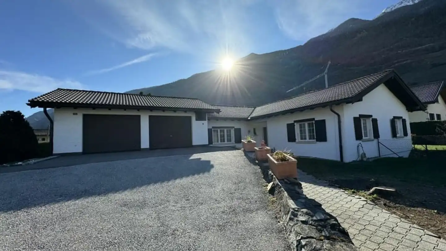 Single house for sale - 1907 Saxon