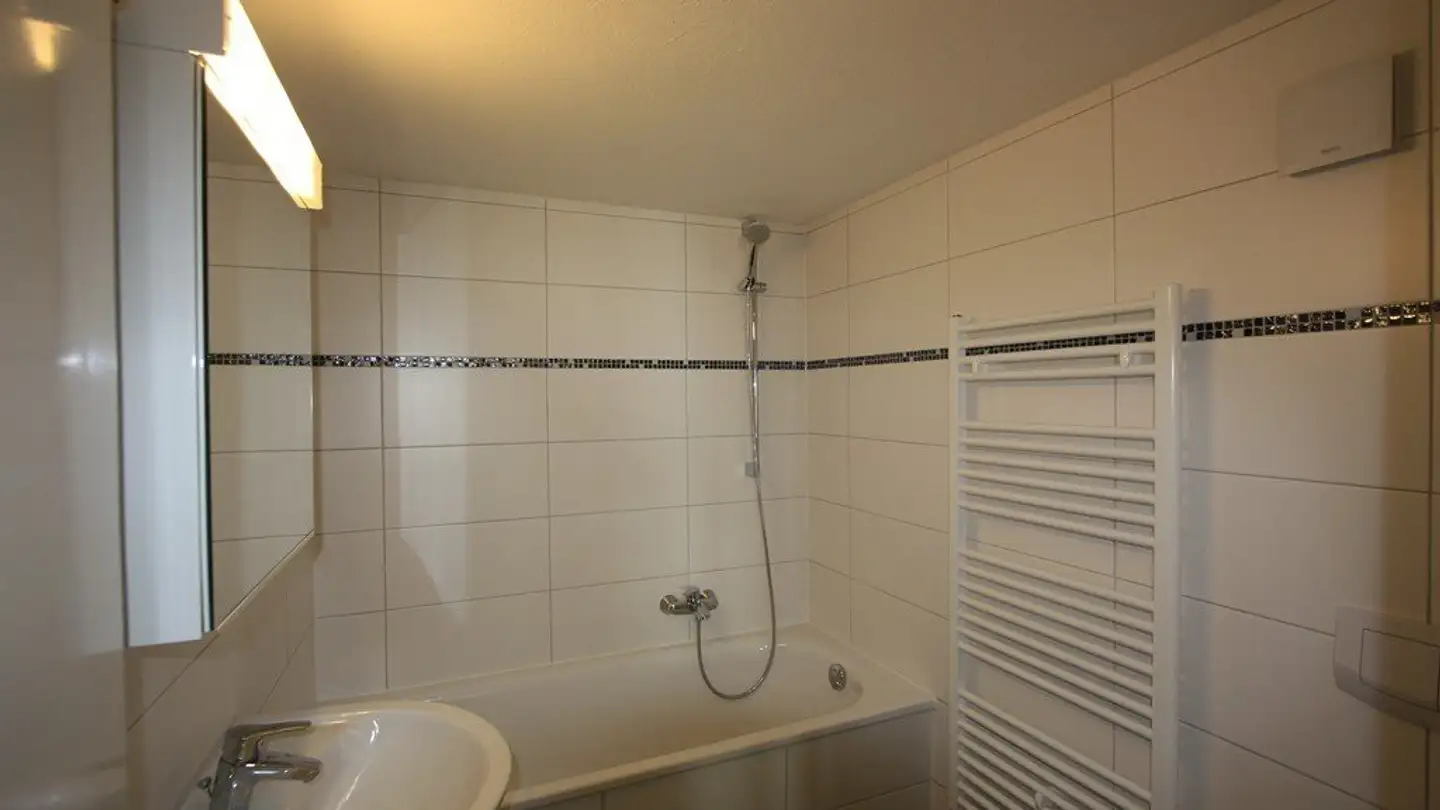 Appartamento in affitto - Hauptstrasse 48, 4133 Pratteln - Foto 2