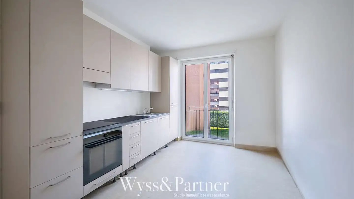 Appartement à louer - Viale Stefano Franscini 27, 6900 Lugano - Photo 2