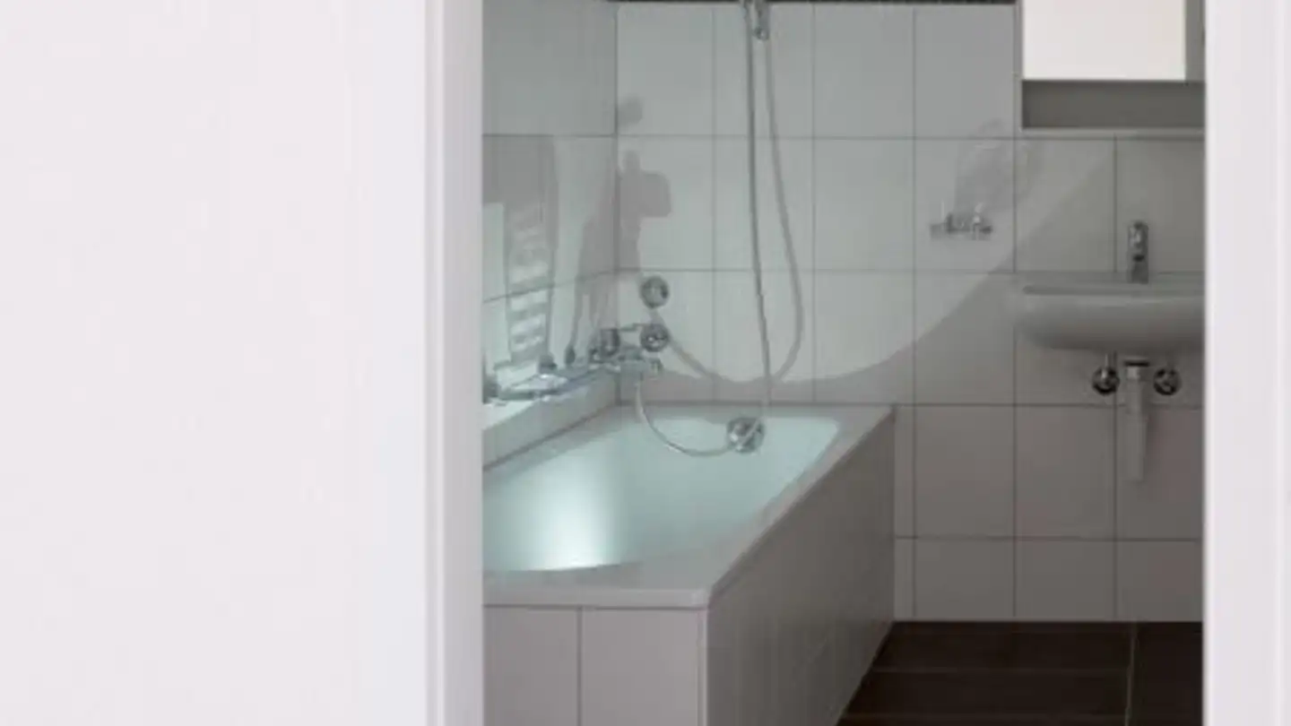 Wohnung mieten - Avenue De L'hôtel-De-Ville 18, 2400 Le Locle - Foto 4