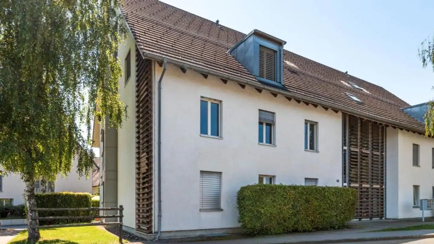 Underground parking space for rent - 8616 Riedikon
