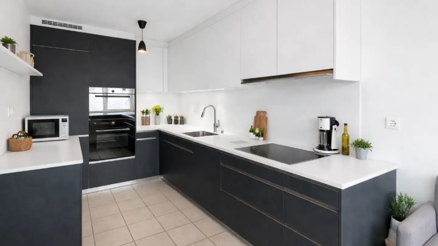 Apartment for sale - 1195 Bursinel